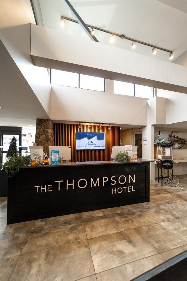 The Thompson Hotel Kamloops Exterior photo